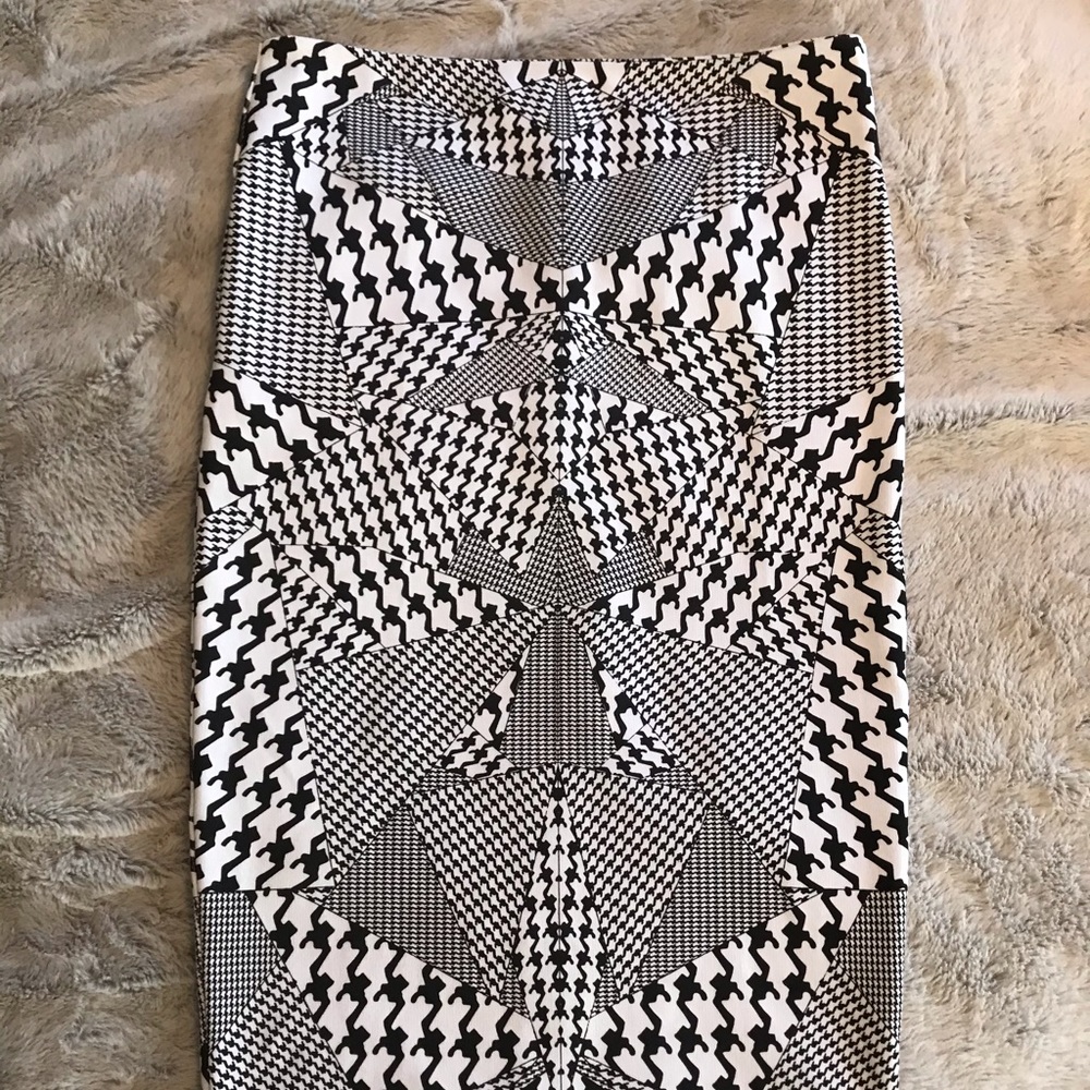 NWT McQ by Alexander McQueen Fitted Pencil Skirt